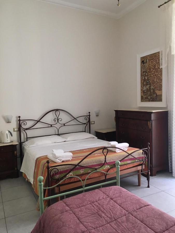 Bed and Breakfast Ciro a Maschio Angioino Napoli Esterno foto