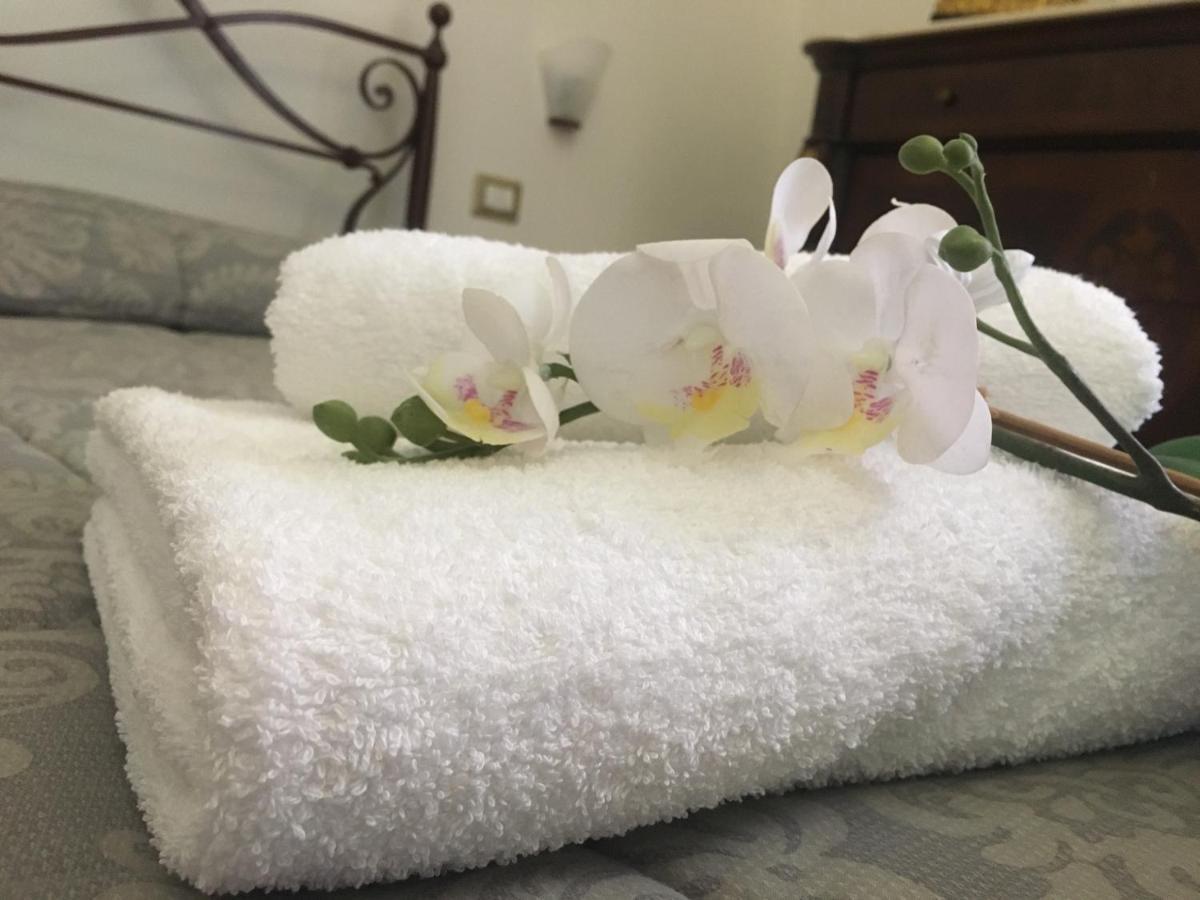 Bed and Breakfast Ciro a Maschio Angioino Napoli Esterno foto